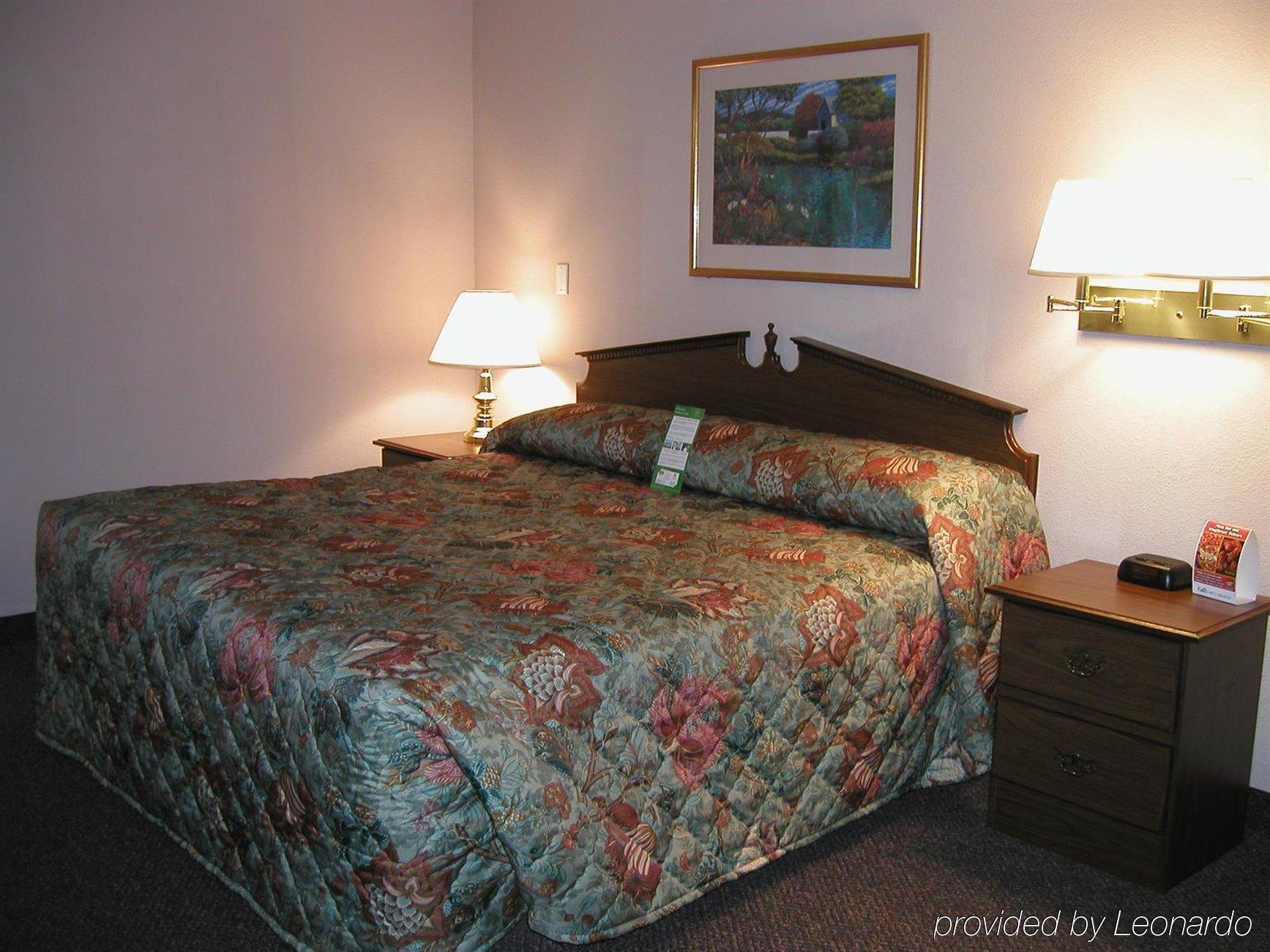 Intown Suites Extended Stay Newport News Va - I-64 Kamer foto